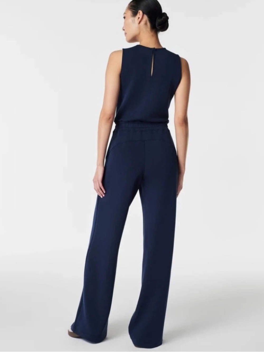 SPANX AirEssentials Sleeveless Jumpsuit in Navy Blue Sz 1X - Picture 2 of 10